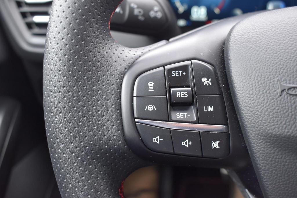 Ford Focus 1.0 ecoboost hybrid st line x | automaat | 155 pk | climate cont