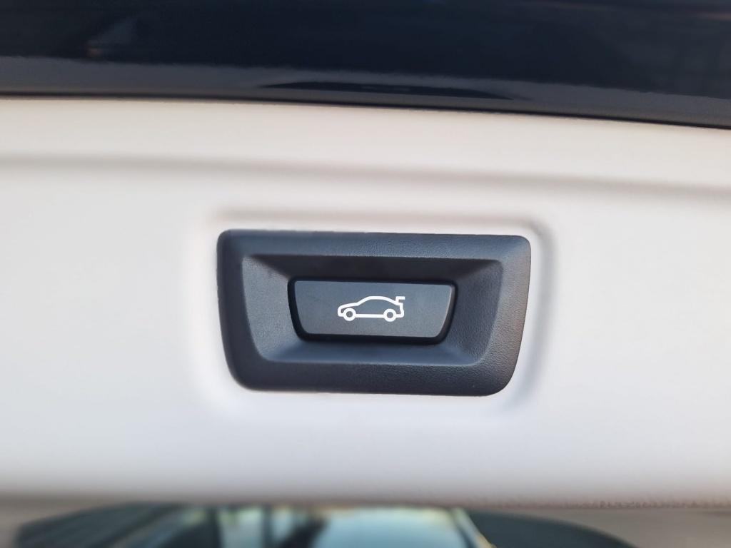 BMW 3-serie touring 320e business edition plus model sport line