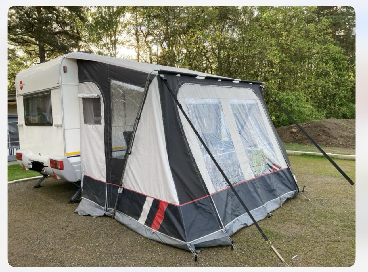 Voortent
