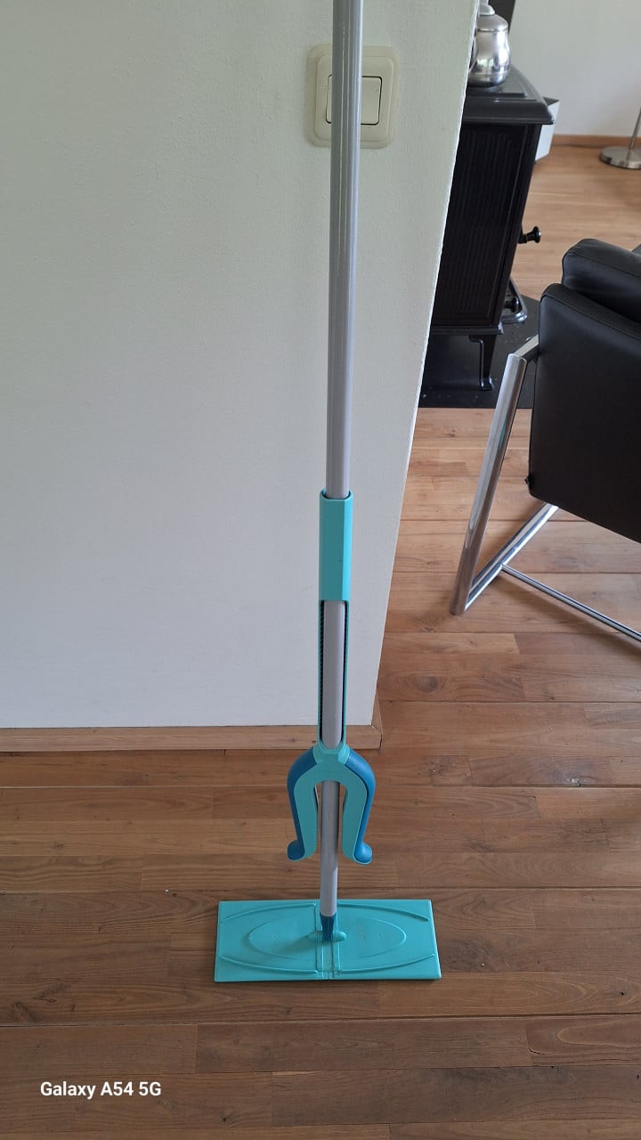 Dweil uitknijpsysteem