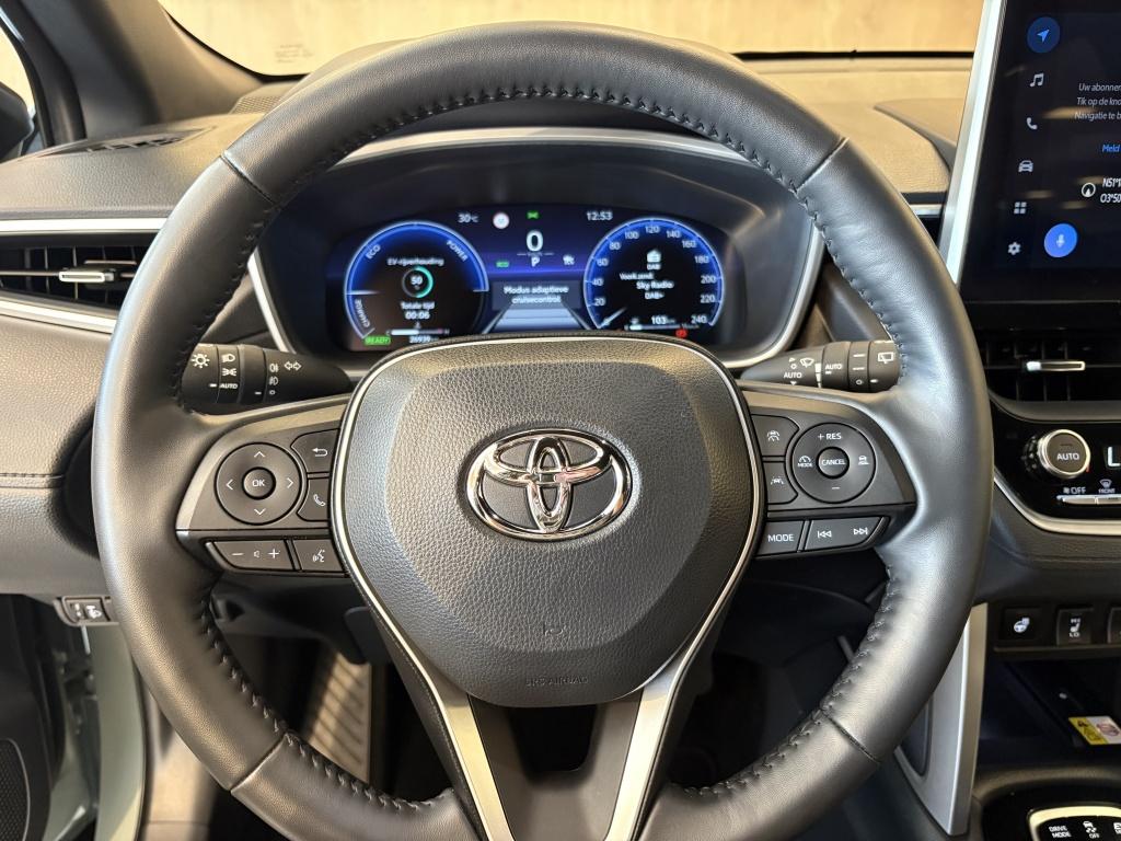 Toyota Corolla Cross hybrid 140 style | premium pack | achterklep elektrisc