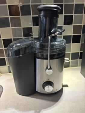 Kitchenbrothers Juice extractor