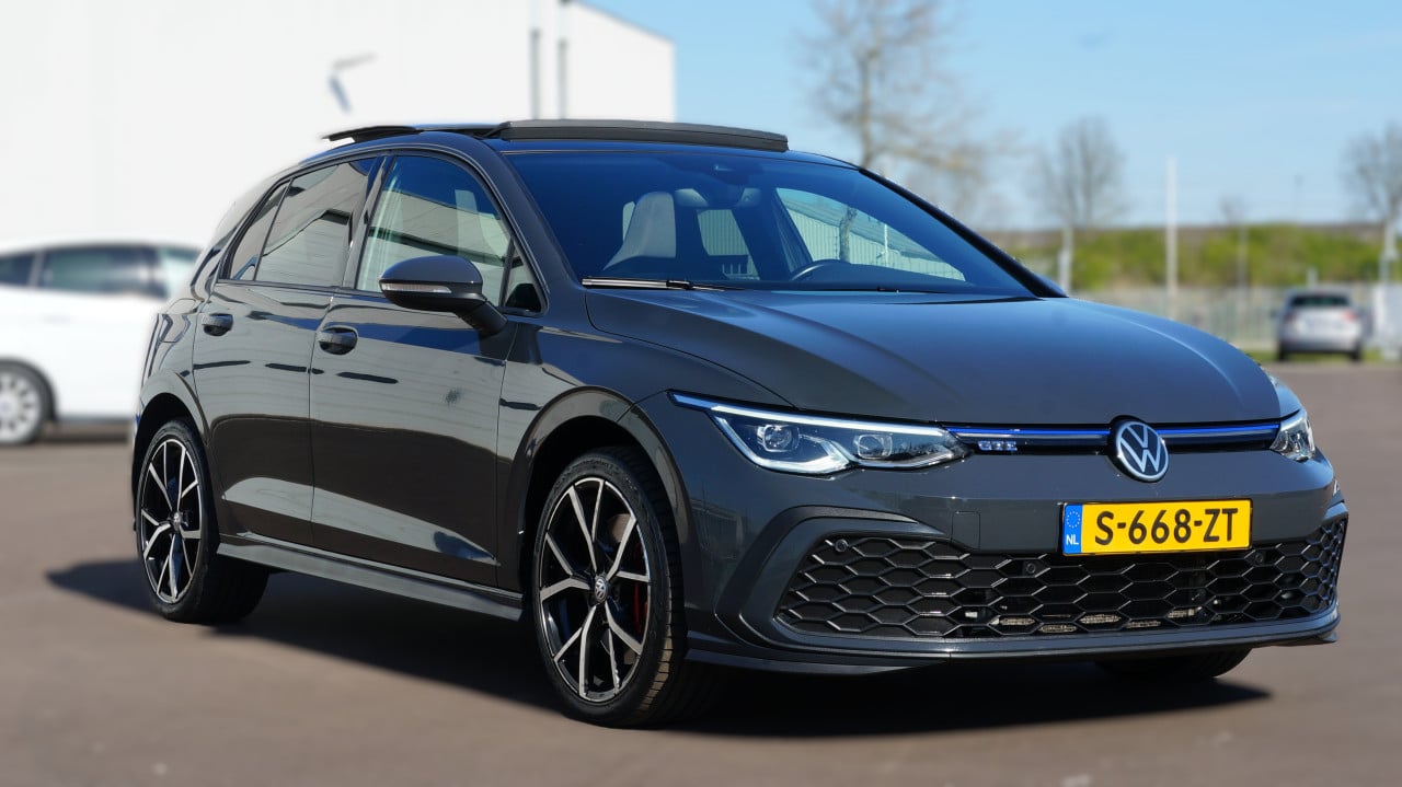 Volkswagen Golf GTE Pano Sfeer Rijklaar