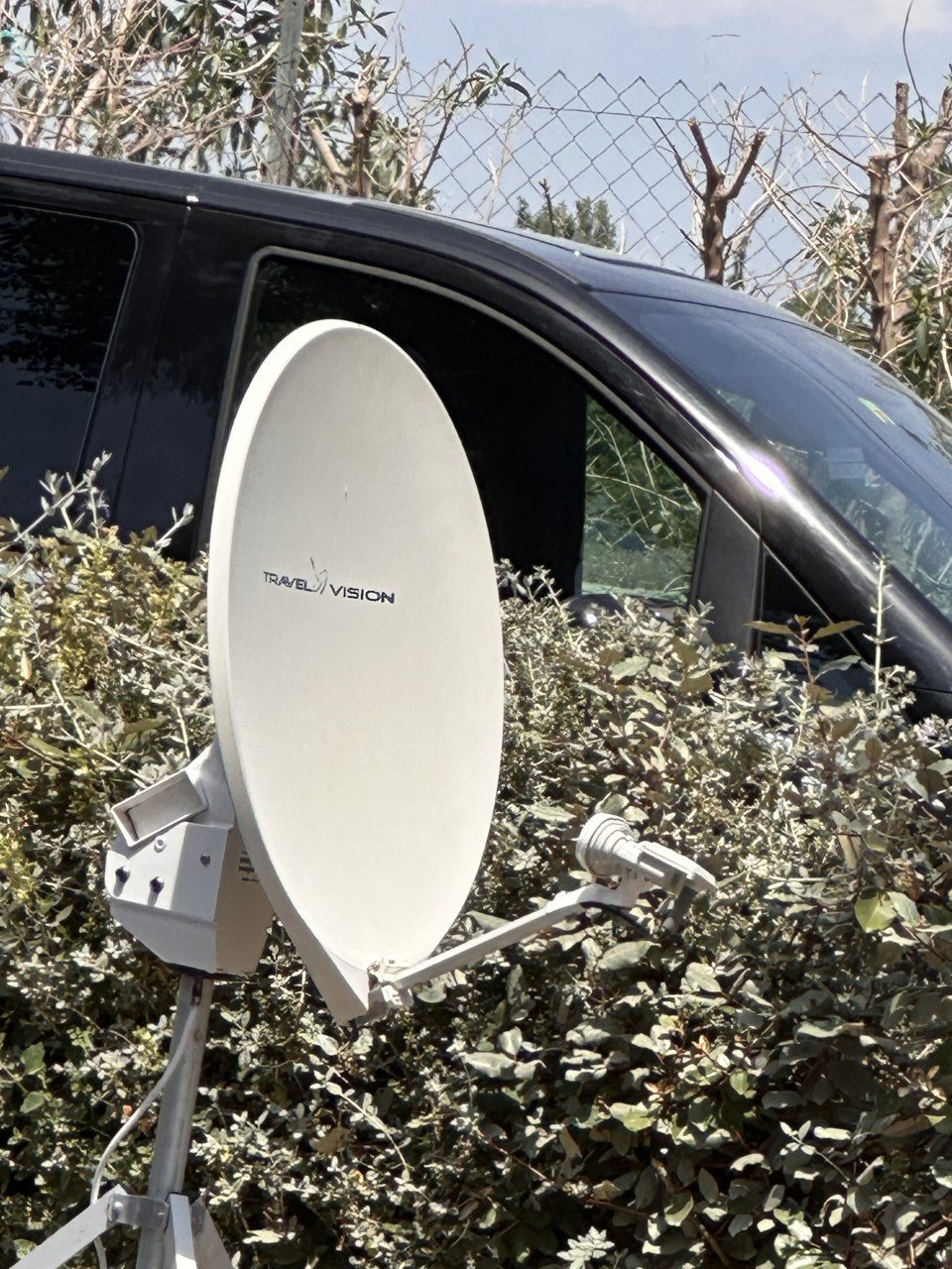 Vol automatische satelliet schotel