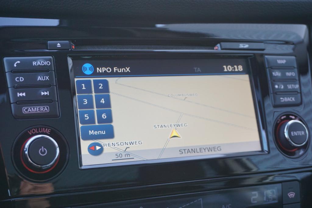 Nissan Qashqai 1.2 tekna - automaat / climate / navi / cruise / leder / cam