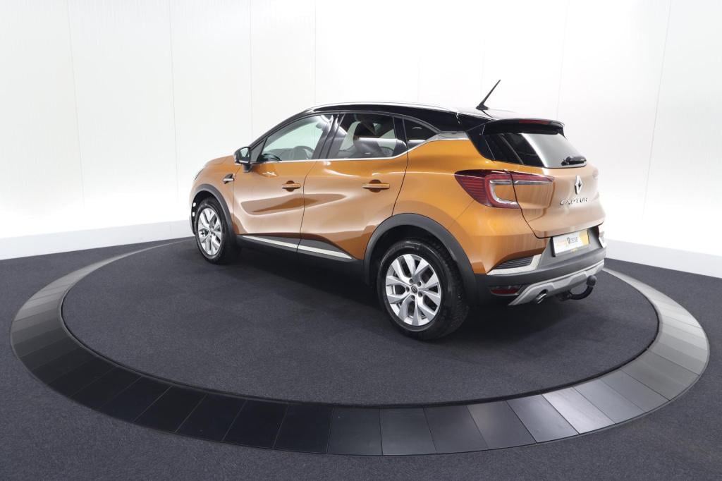 Renault Captur tce 130 edc intens | trekhaak | adaptieve cruise control | c