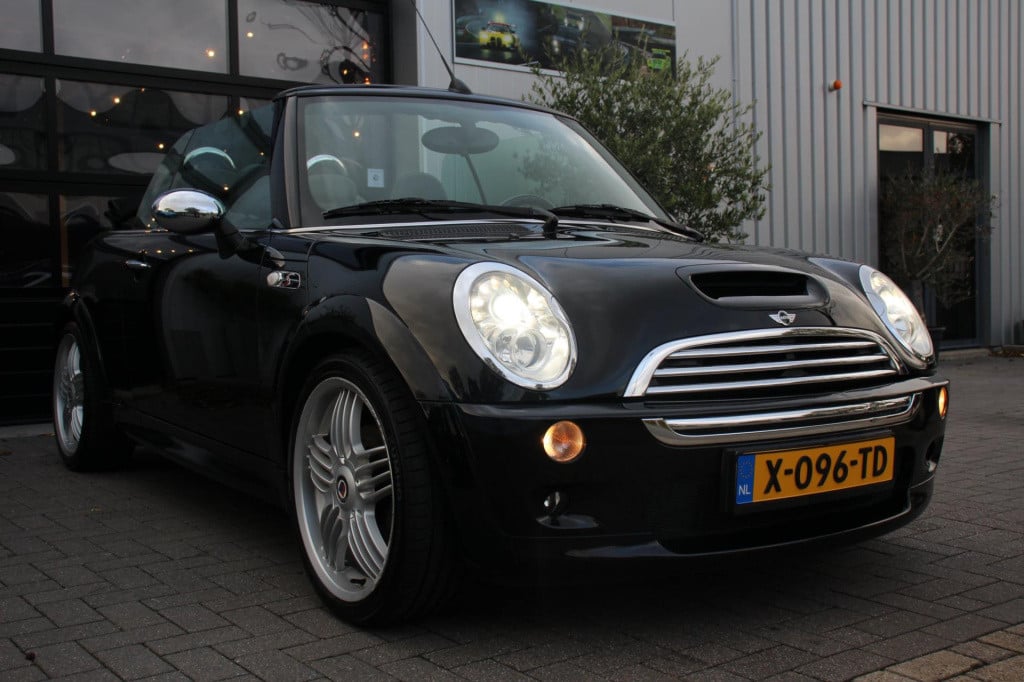 Mini Cabrio mini 1.6 s chili - harman/kardon - leder - navi - cruise - stoe