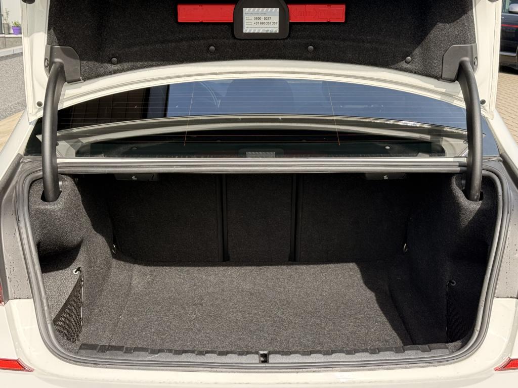 BMW 3-serie 320i high executive edition | harman / kardon | pano | leder | 