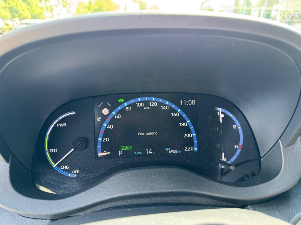 Toyota Yaris Cross 1.5 hybrid business