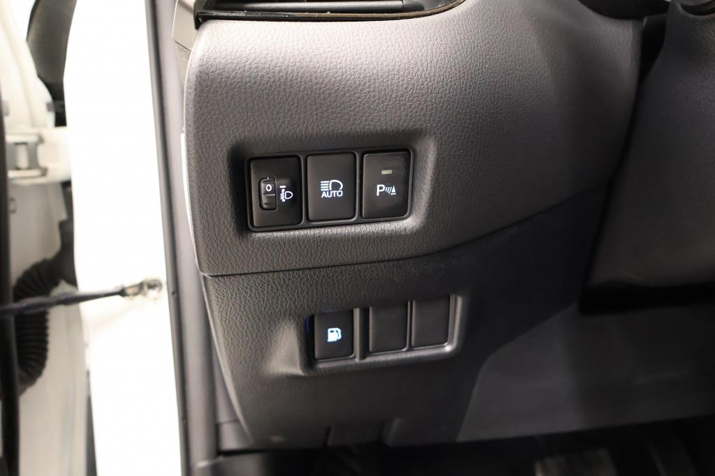 Toyota C-hr 1.8 hybrid dynamic