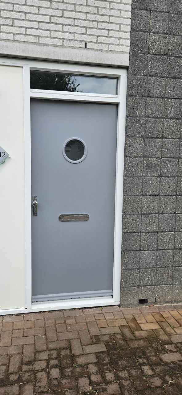 Hardhouten voordeur  93 x 210 cm