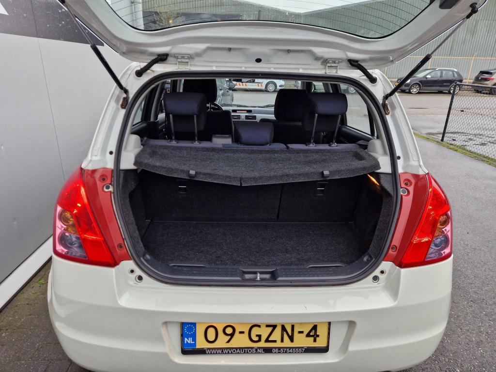 Suzuki Swift 1.3 shogun