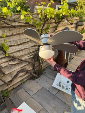 Plafondventilator met lamp