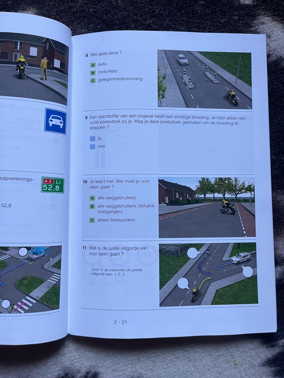 Examentrainer motor boekje