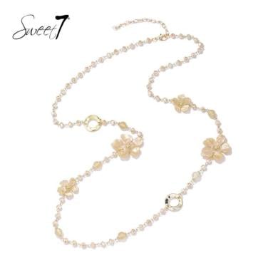 Halsketting camel kleurige tint met bloemaccenten met kralen