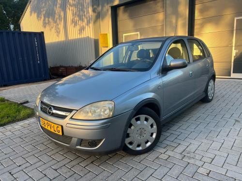 Opel Corsa 1.4-16V Cosmo 137.502KM Jaar Apk