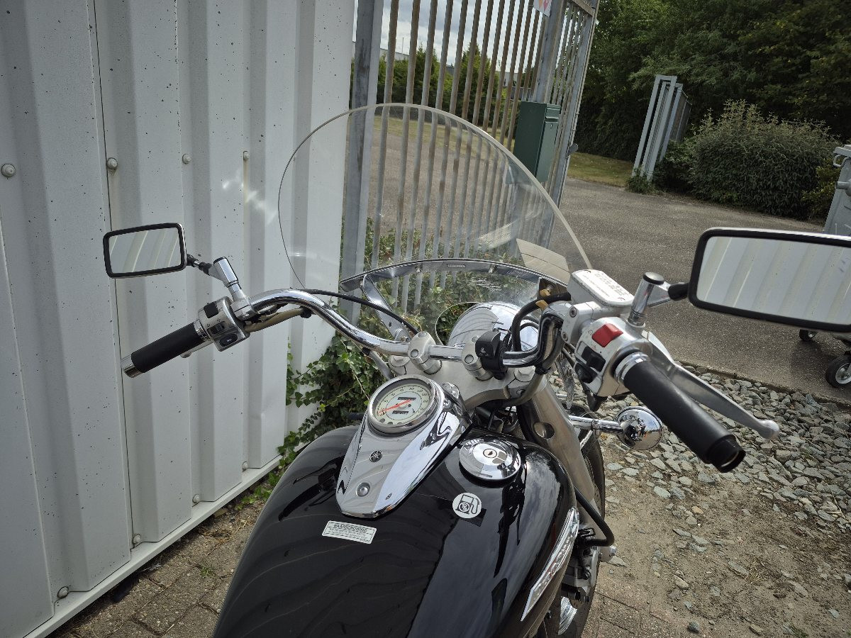 Yamaha Dragstar 650 classic uit 2005
