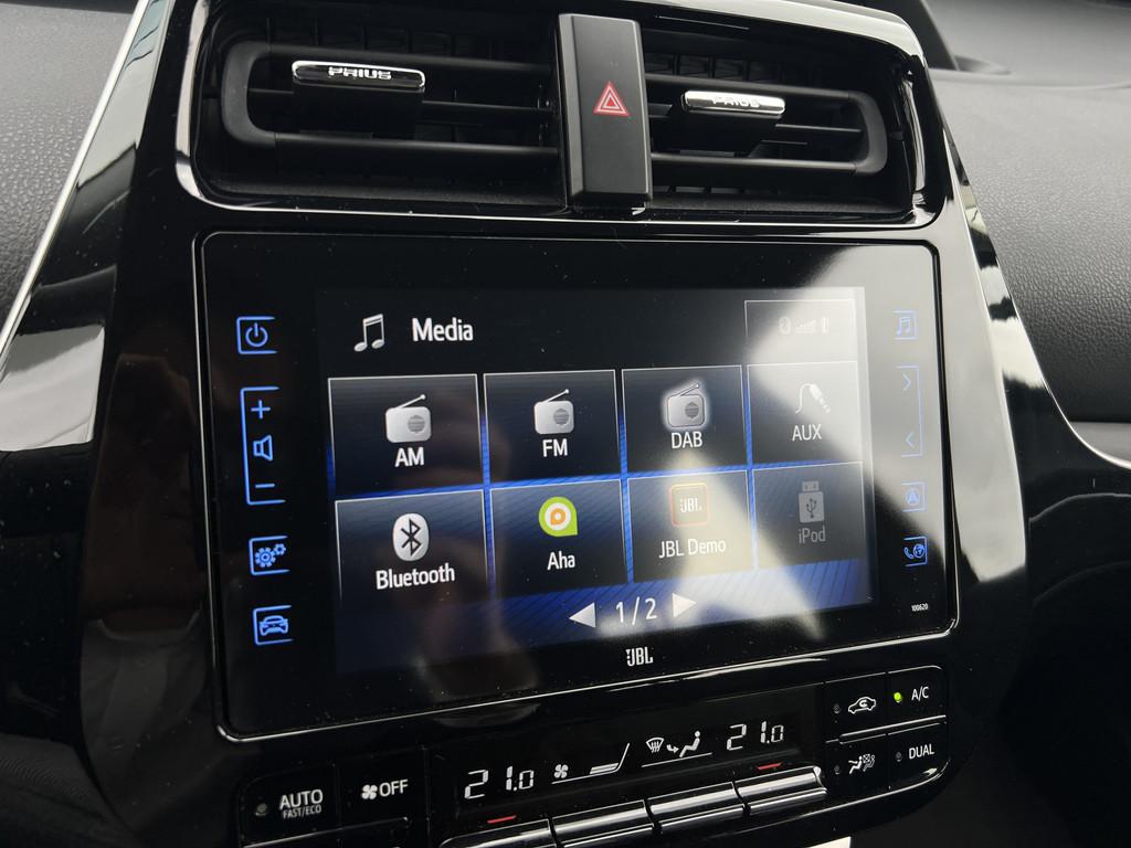 Toyota Prius 1.8 plug-in executive