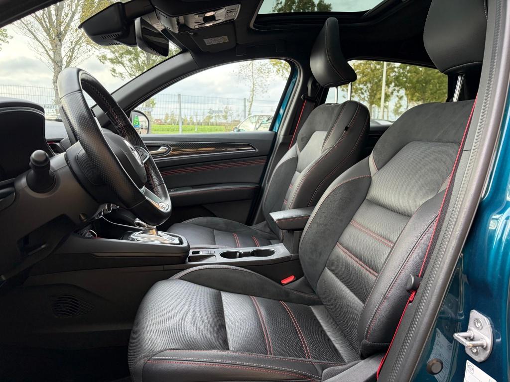 Renault Arkana 1.6 e-t h 145 rsline
