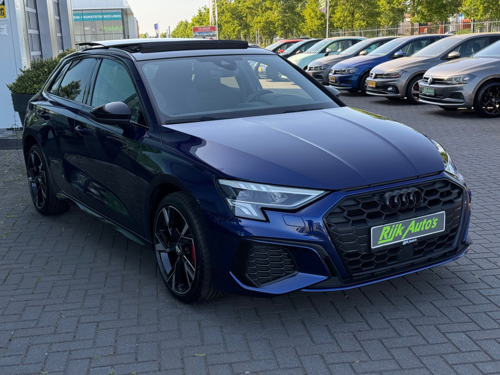 Audi A3 sportback 45 tfsi e s edition competition * panoramadak * virtual c