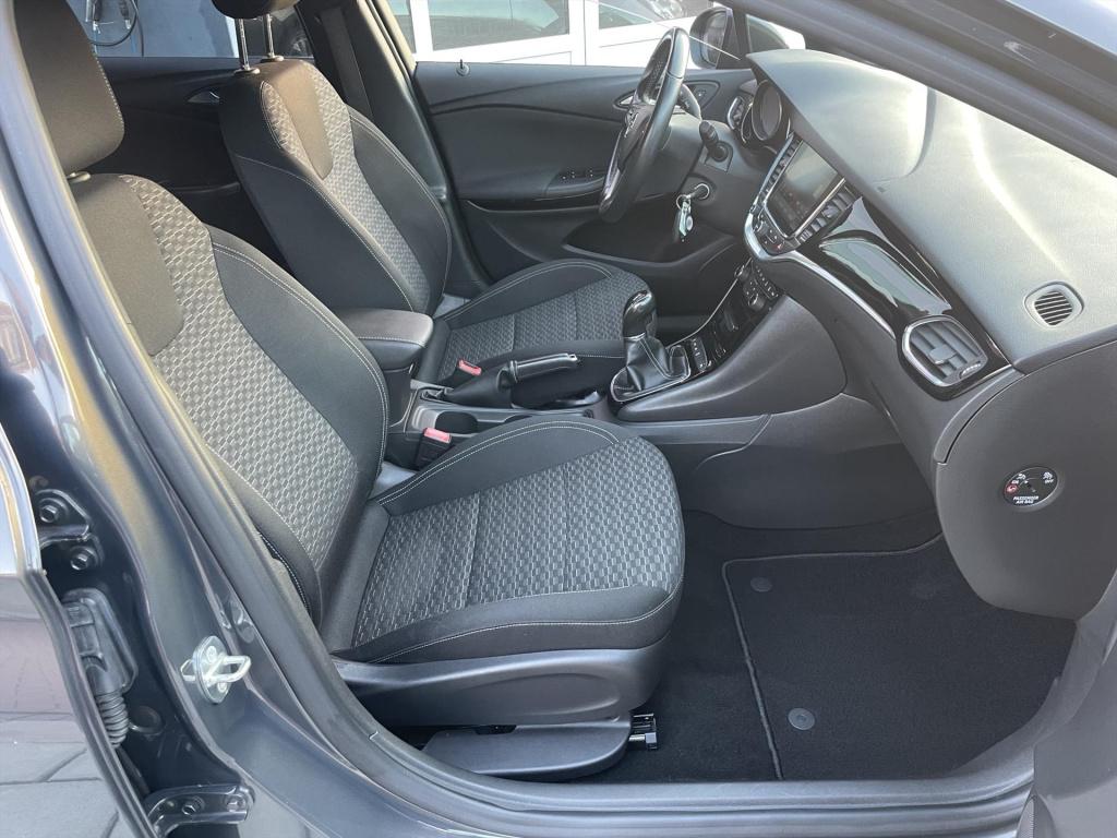 Opel Astra 1.4 turbo 92kw 5d