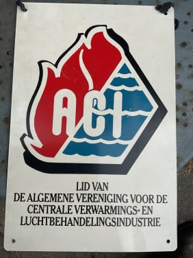 Metalen muurplaat Verwarmings industrie