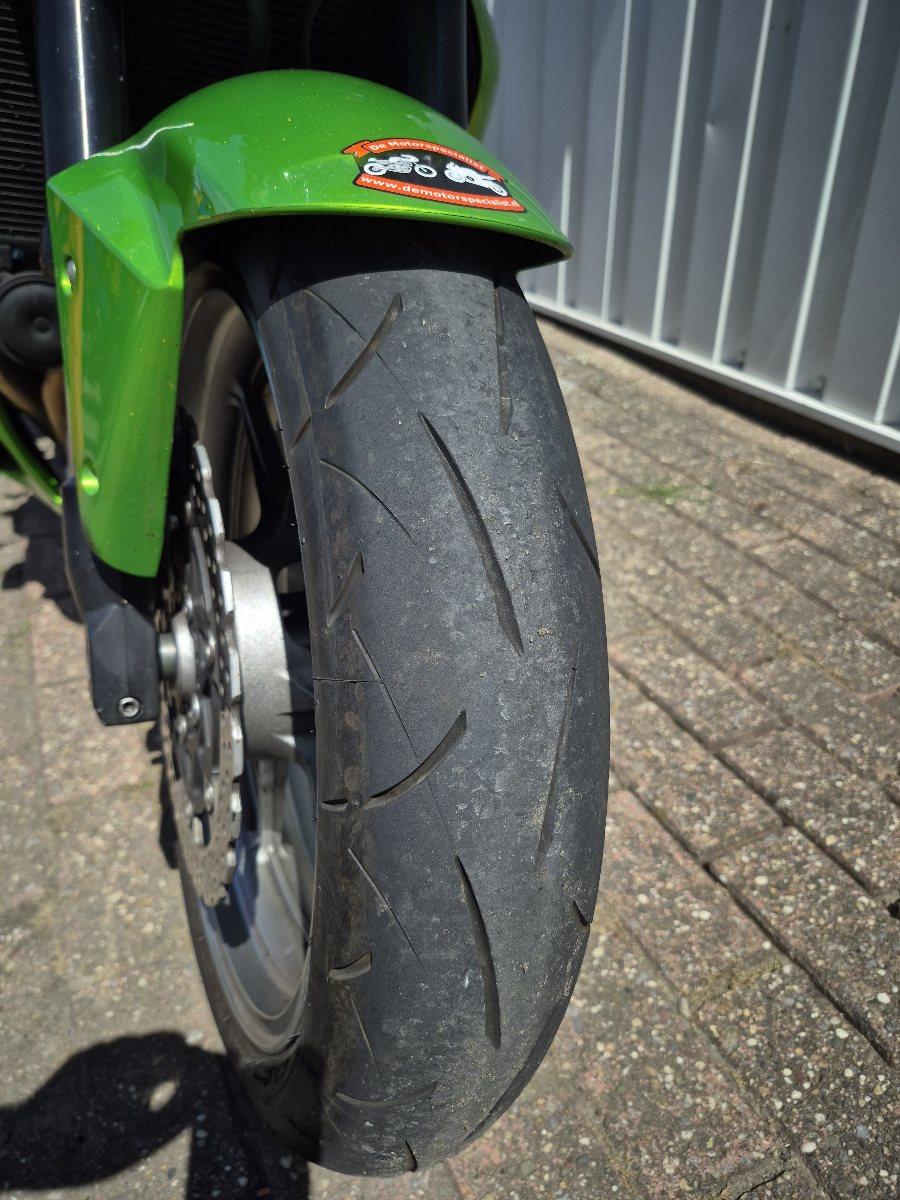 Kawasaki Z750 A2, stoere naked bike