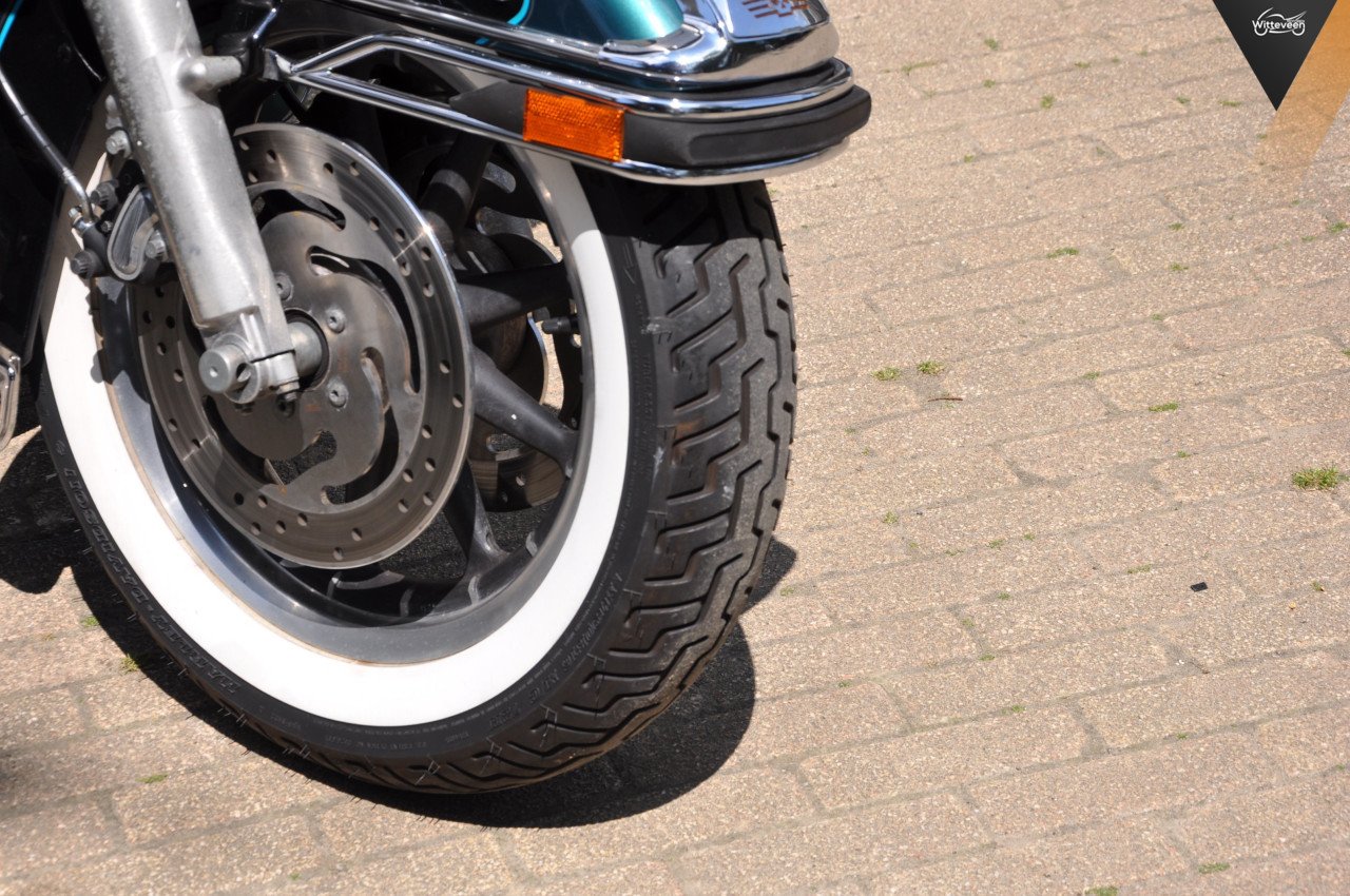 Harley-Davidson FLHTCUI Electra Glide Utlra Classic