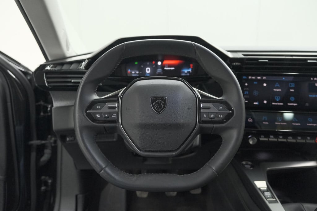 Peugeot 308 puretech 130 allure | camera | navigatie | parkeersensoren | ap