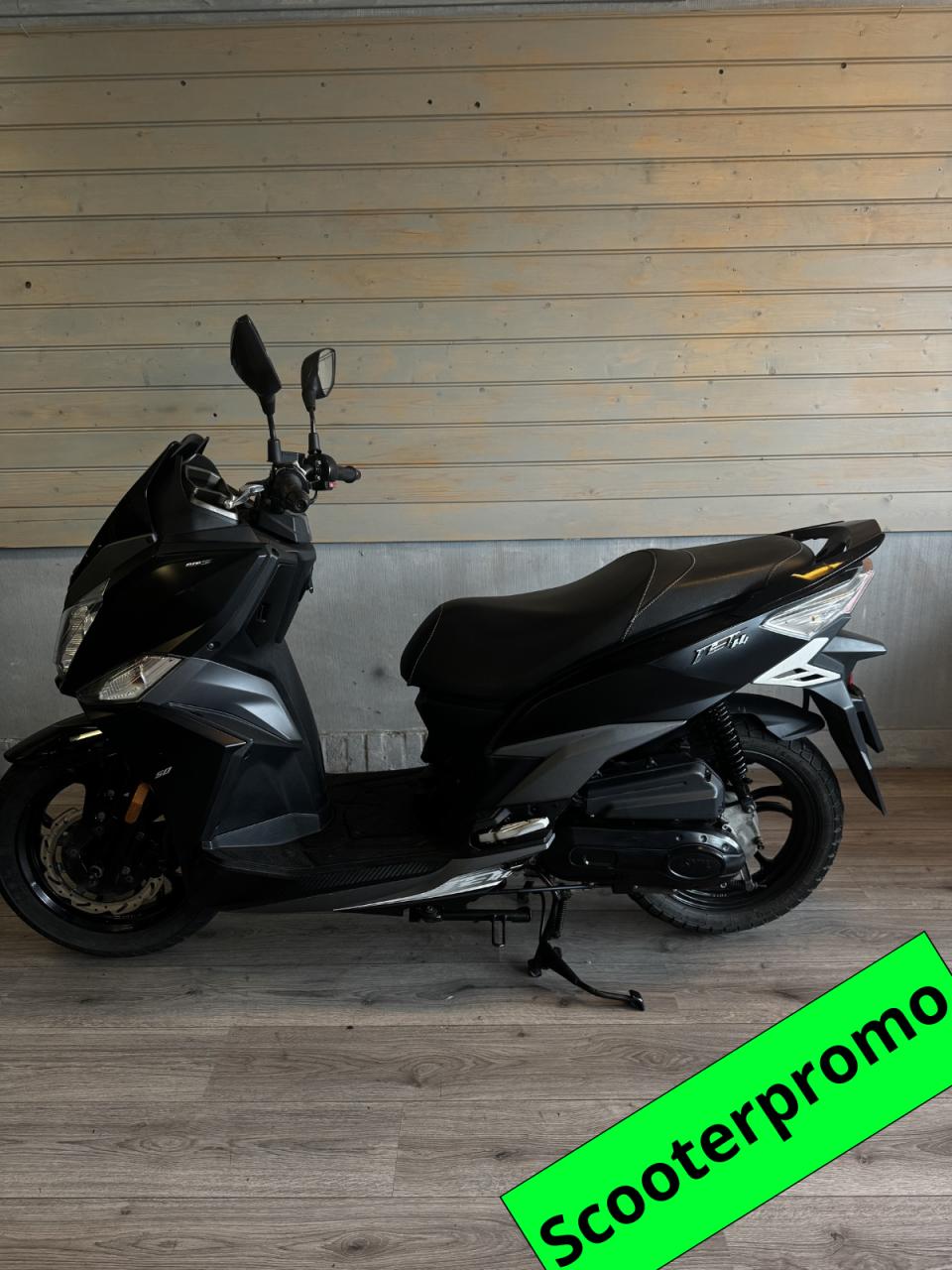 SYM JET (geel kenteken)