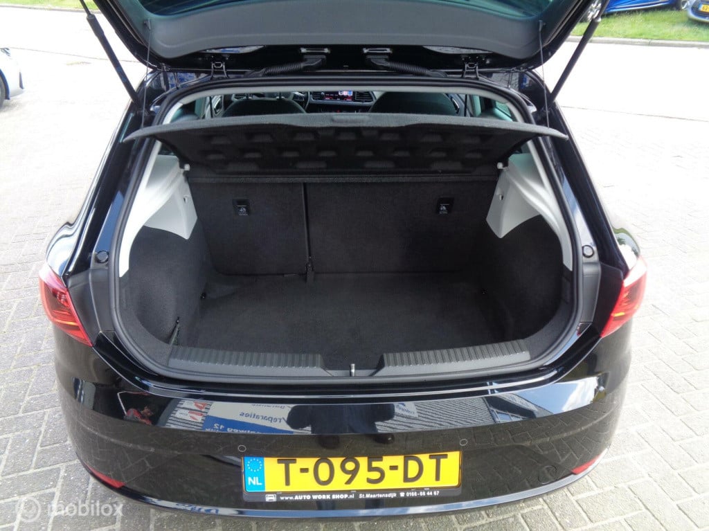 Seat Leon 1.0 ecotsi style business intense/automaat/dsg-7/airco/full led/p
