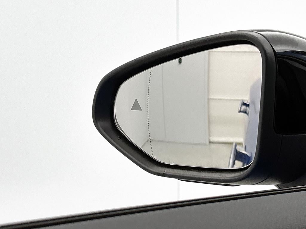 Mercedes-Benz Cla 250+ launch edition 85 kwh | multibeam led | panoramadak 