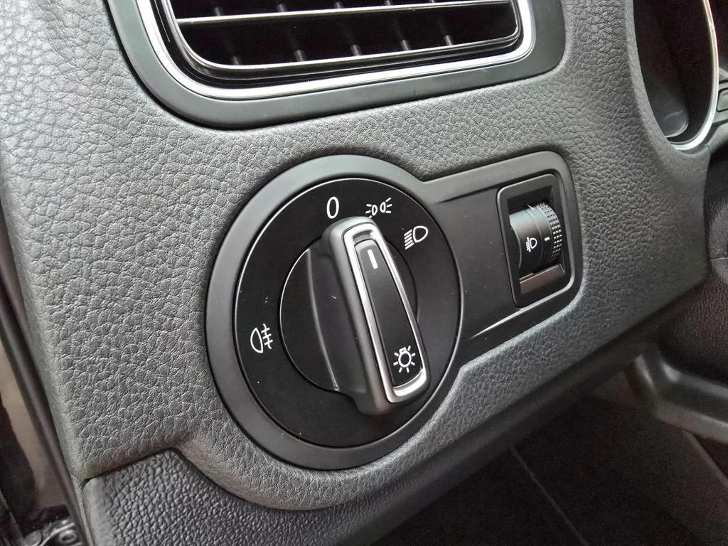 Volkswagen Polo occasion automaat 1.2 tsi highline prachtuitvoering | tweed