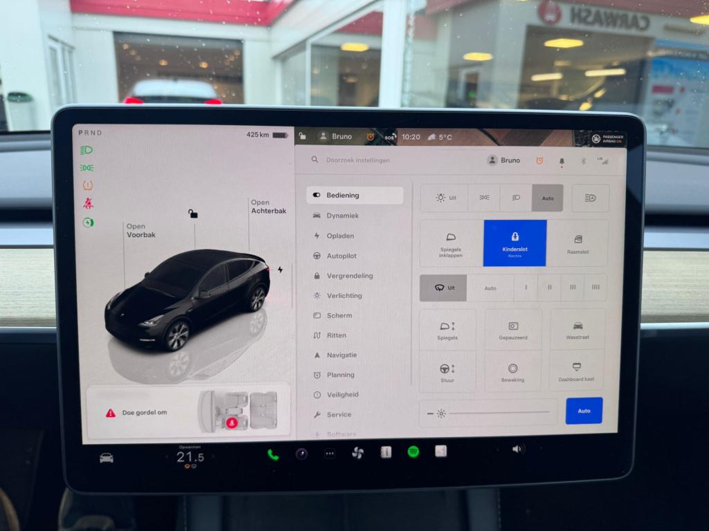 Tesla Model Y long range awd 75 kwh