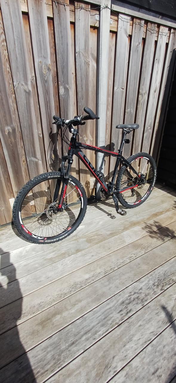Cube analog 26" mountainbike