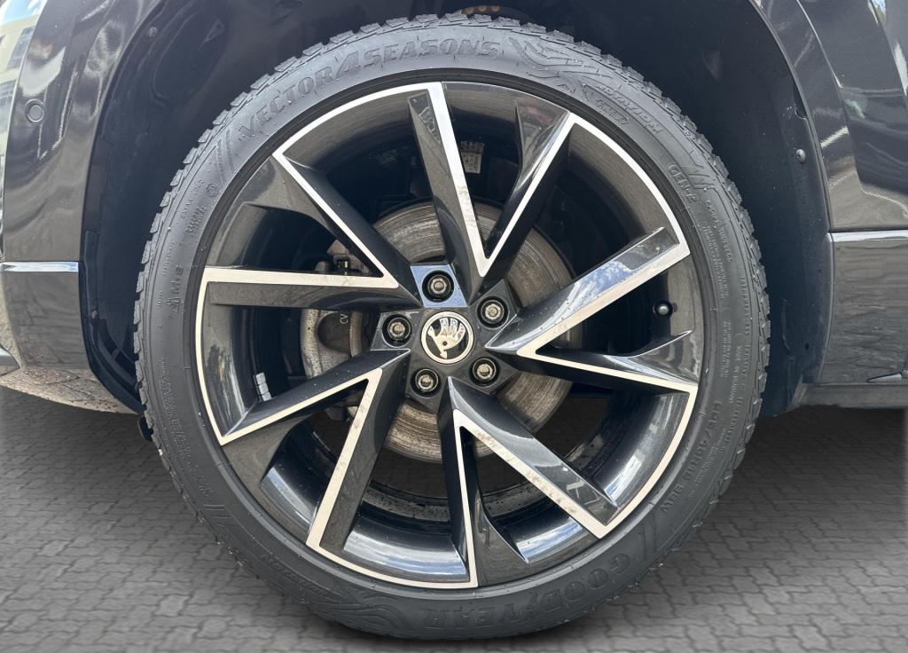 Skoda Karoq 1.5 tsi act sportline business