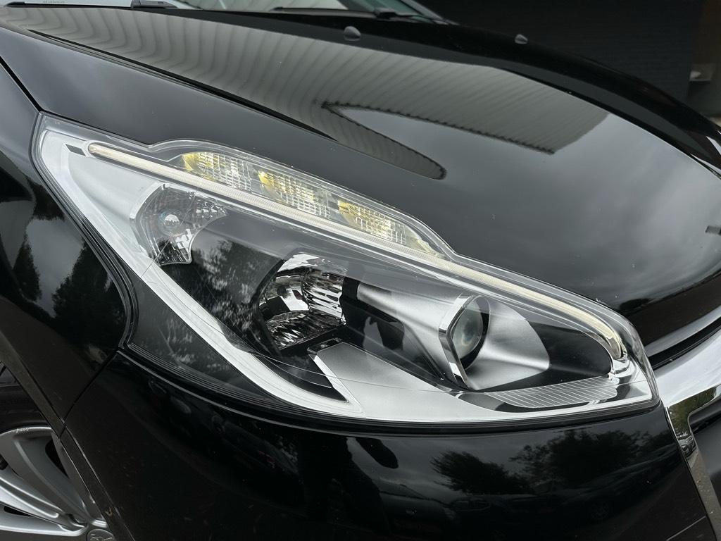 Peugeot 208 1.2 puretech allure
