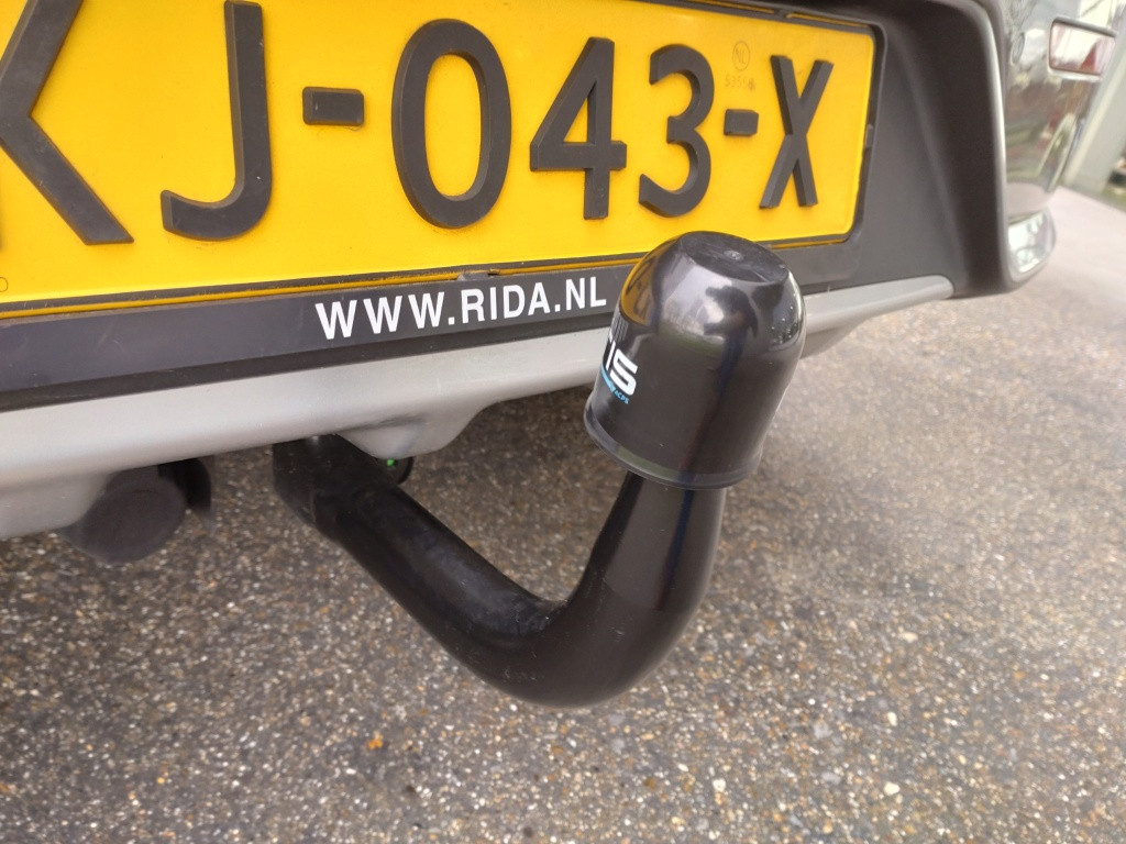 Kia Niro 1.6 gdi hybrid business
