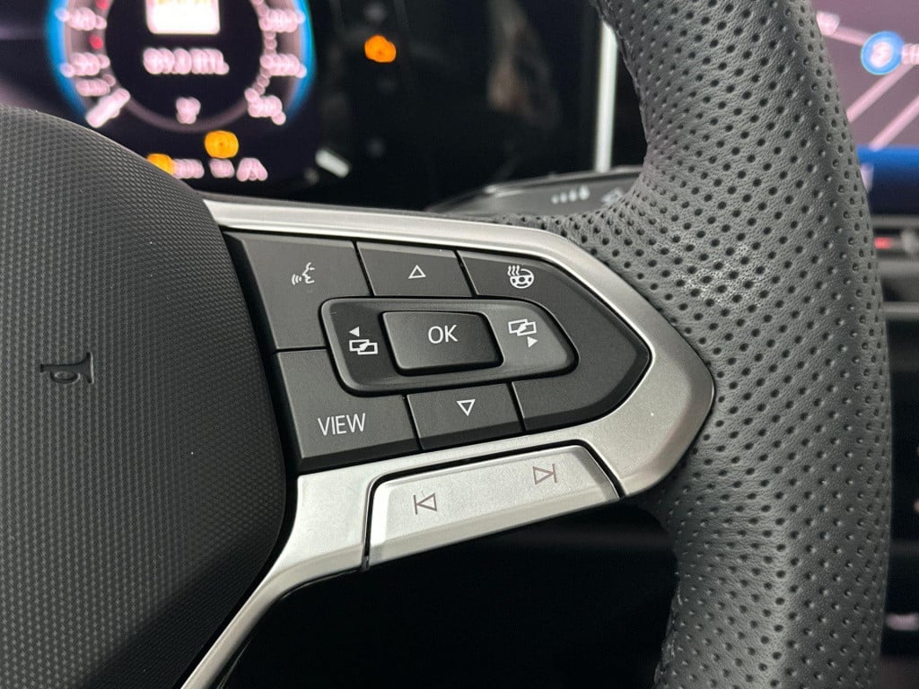 Volkswagen Onbekend r-line-edition 1.5 etsi 85 kw / 116 pk variant 7 v volk