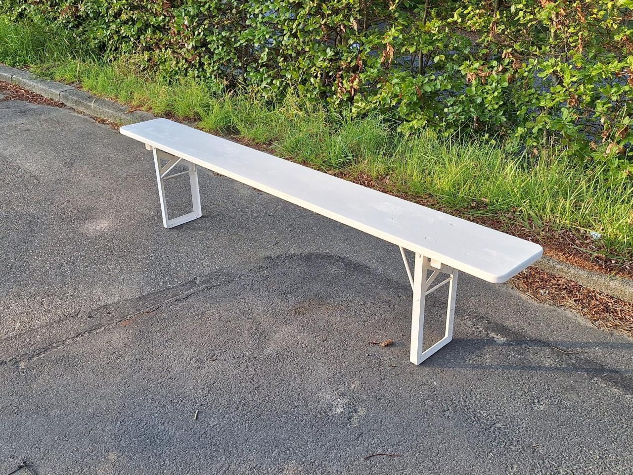 Partytent huren + statafels, verlichting & meer 🎉