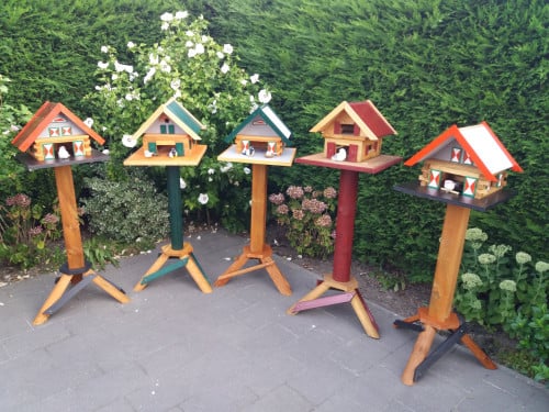 Nestkastjes , Vogelhuisjes en Voedertafels te Koop
