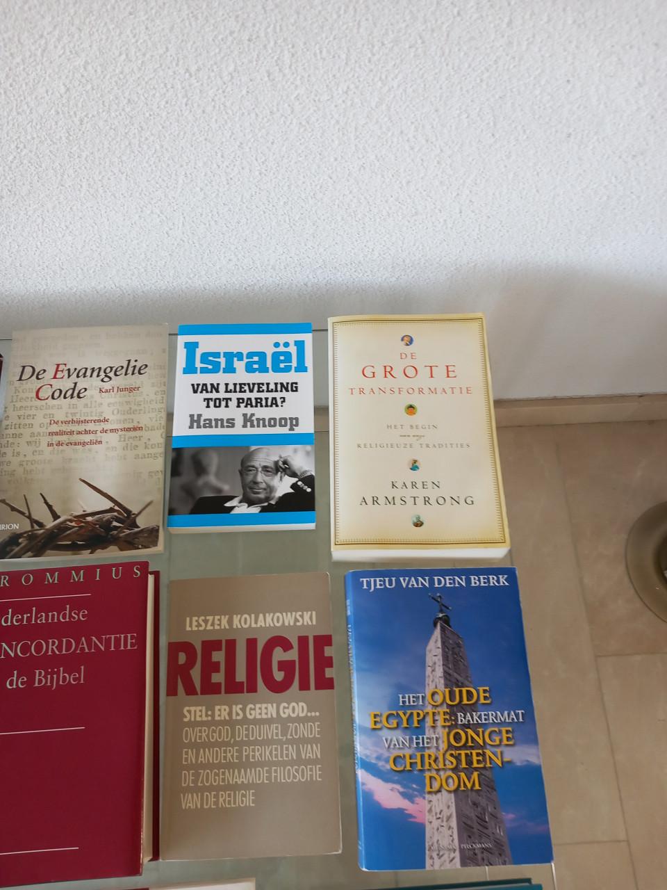 Partij boeken religie godsdienst