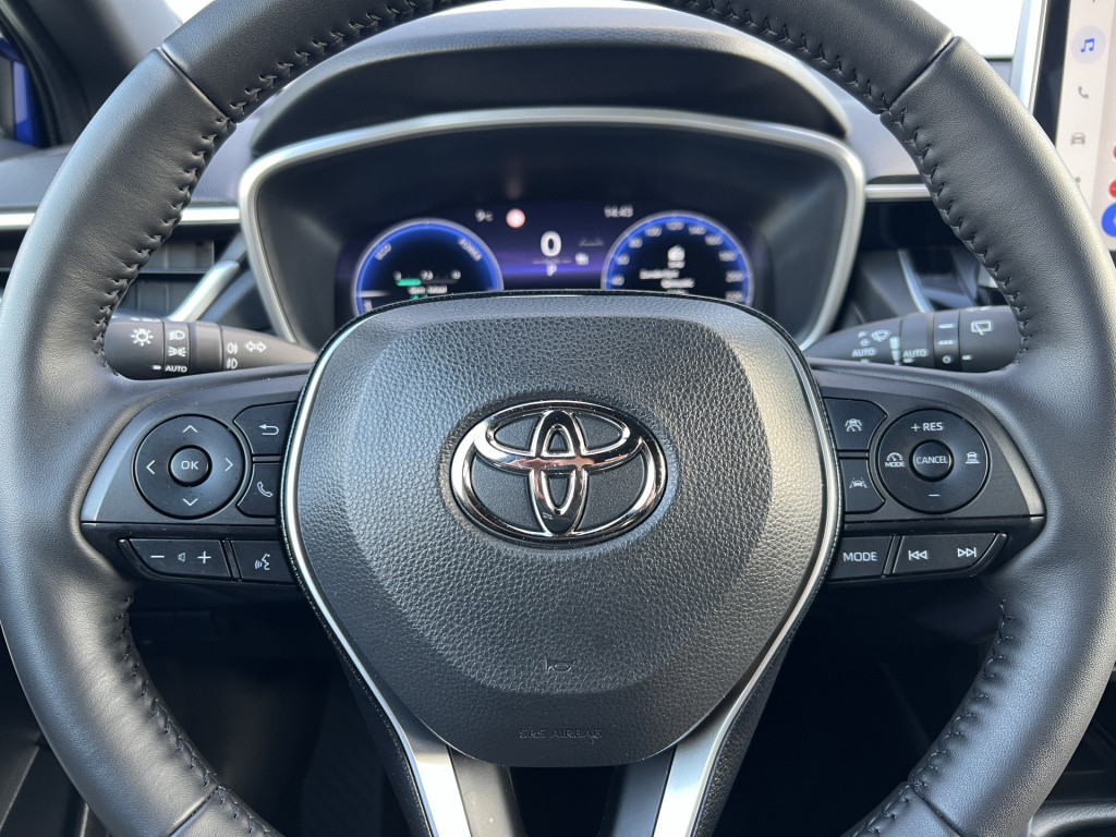 Toyota Corolla Cross hybrid 200 style