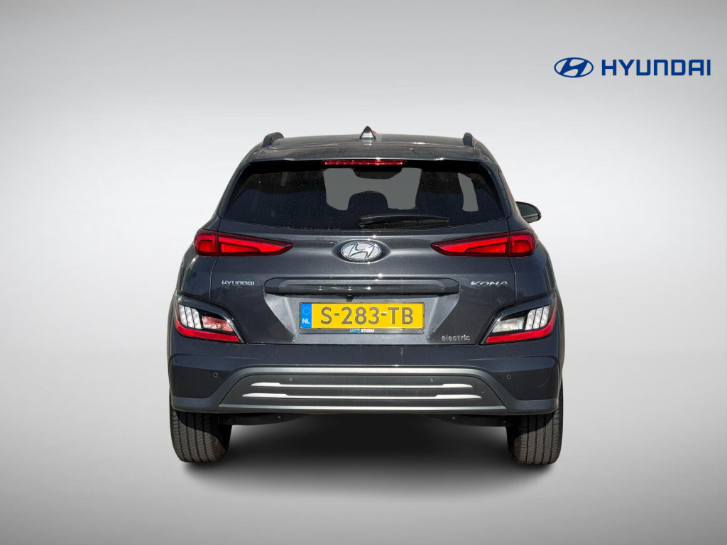 Hyundai Kona ev fashion 39 kwh soh 98%