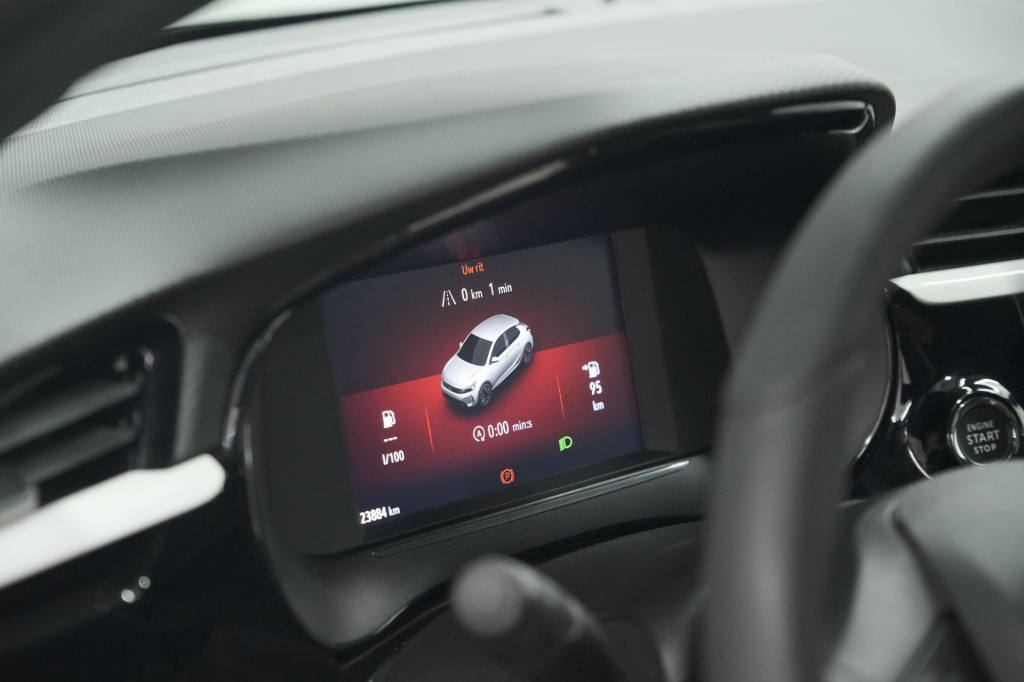 Opel Corsa 130 eat8 gs line | camera | navigatie | apple carplay | parkeers