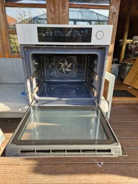 Ikea oven met stoomfunctie. Zo goed als nieuw. Weg=Weg!!