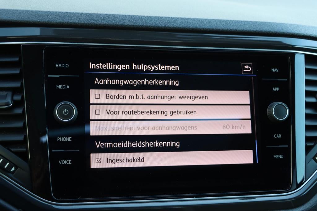 Volkswagen T-roc 1.5 tsi sport