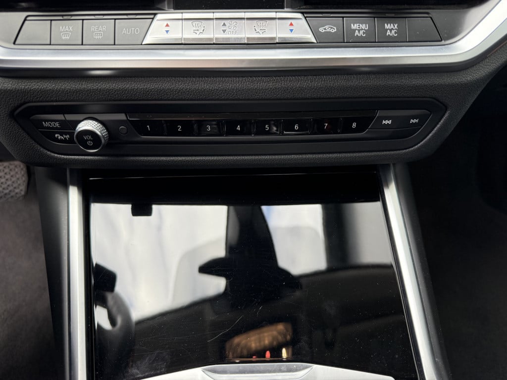 BMW 3-serie 320i automaat high executive sedan