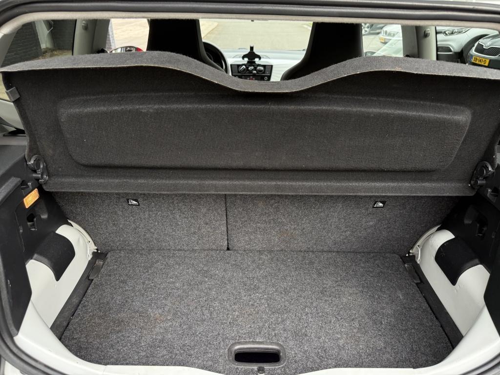 Volkswagen UP! 1.0 beats audio uitvoering