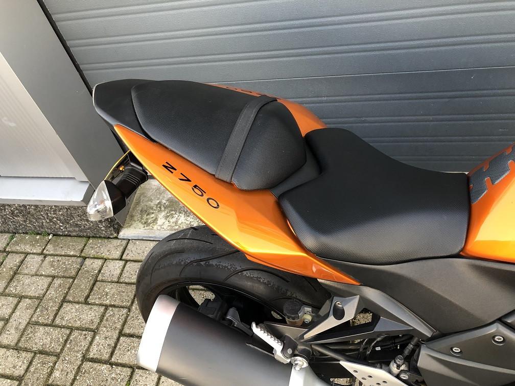 Puntgave Kawasaki Z750 met ABS, 26dkm, Led verlichting, rijklaar €4195,-